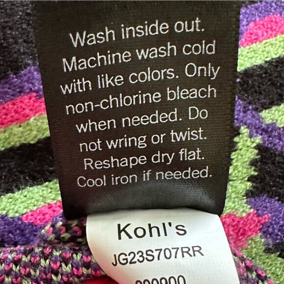 SO Retro Sweater Vest Preppy Black Fuchsia Crop High Neck Vest Junior Medium NEW - Picture 11 of 13